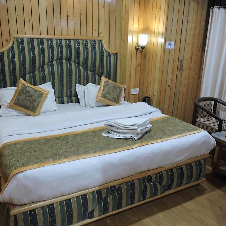Hotel Chaman Palace Shimla Esterno foto